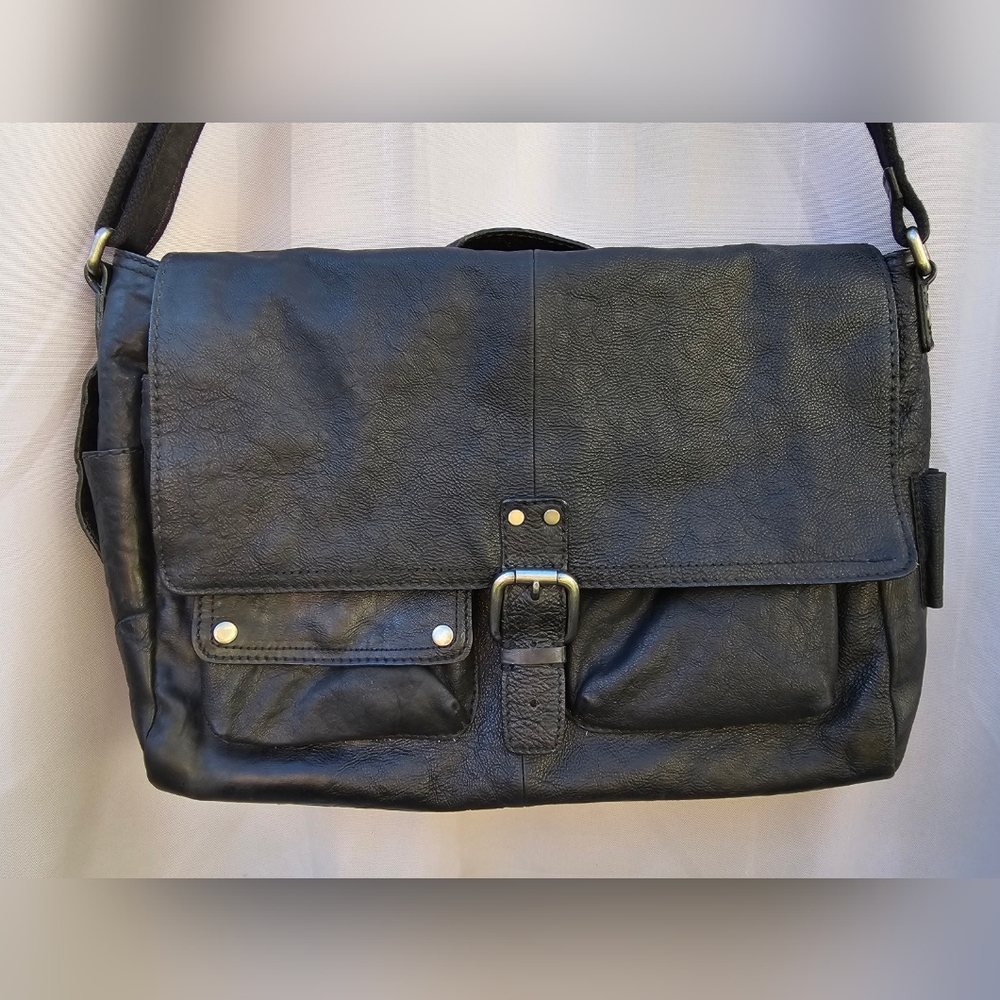 Fossil Black Leather Messenger Laptop Bag